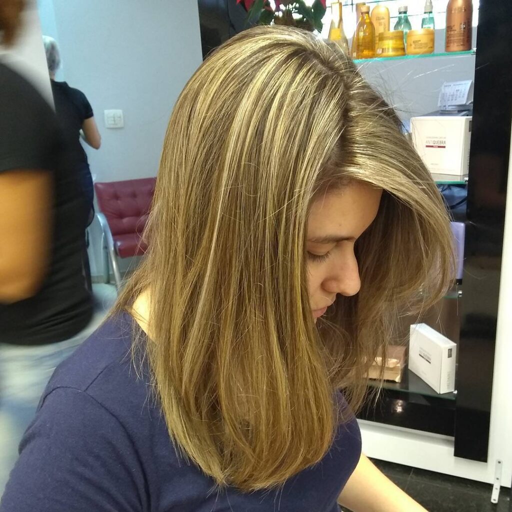 Coloração e mechas – Mazé Centro de Beleza, Jardim Bongiovani, Pres. Prudente - SP – foto 3