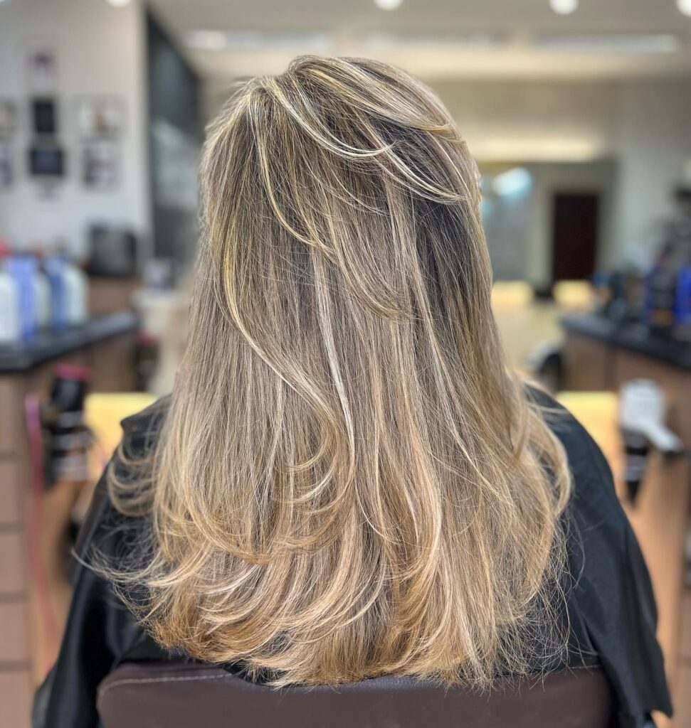 Coloração e mechas – Mazé Centro de Beleza, Jardim Bongiovani, Pres. Prudente - SP – foto 9