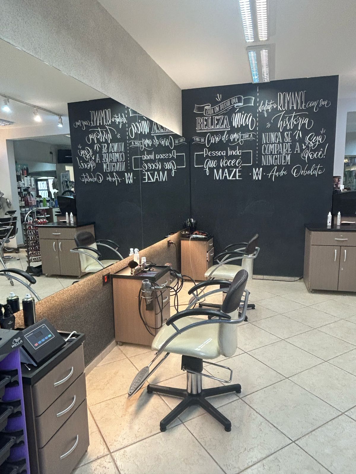 Mazé Centro de Beleza no Jd Bongiovani em Presidente Prudente