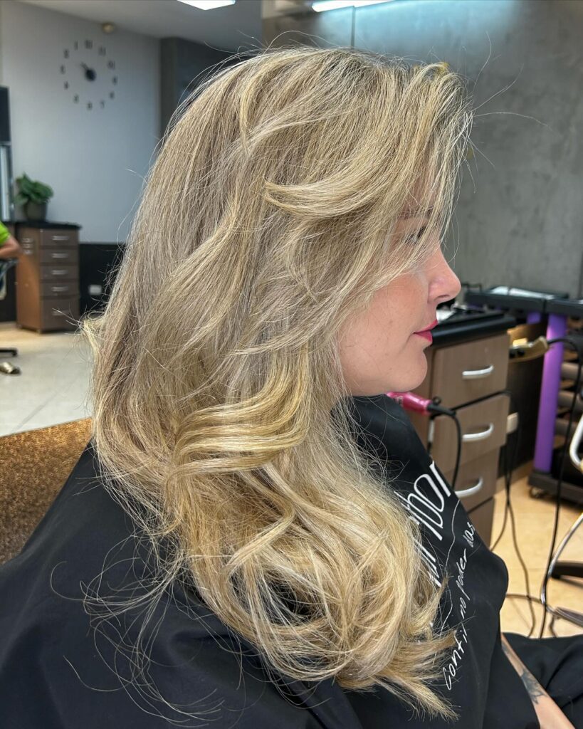 Coloração e mechas – Mazé Centro de Beleza, Jardim Bongiovani, Pres. Prudente - SP – foto 20